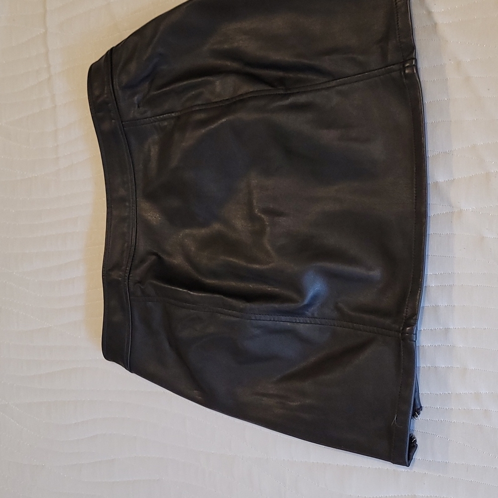 Express Faux Leather Skirt Size 0 - Picture 8 of 8